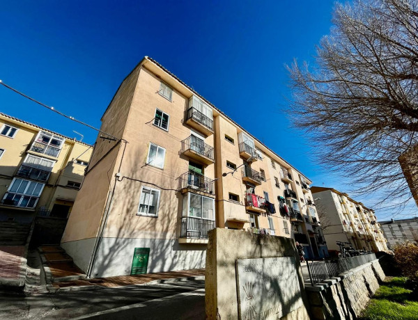 Piso en venta en Calle Pintor Chicharro, Ávila thumbnail 1
