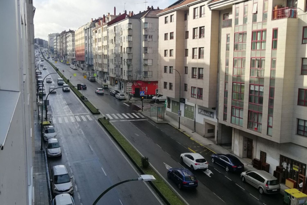 Venta de piso en Avenida Rosalía de Castro, Ames
photo 3