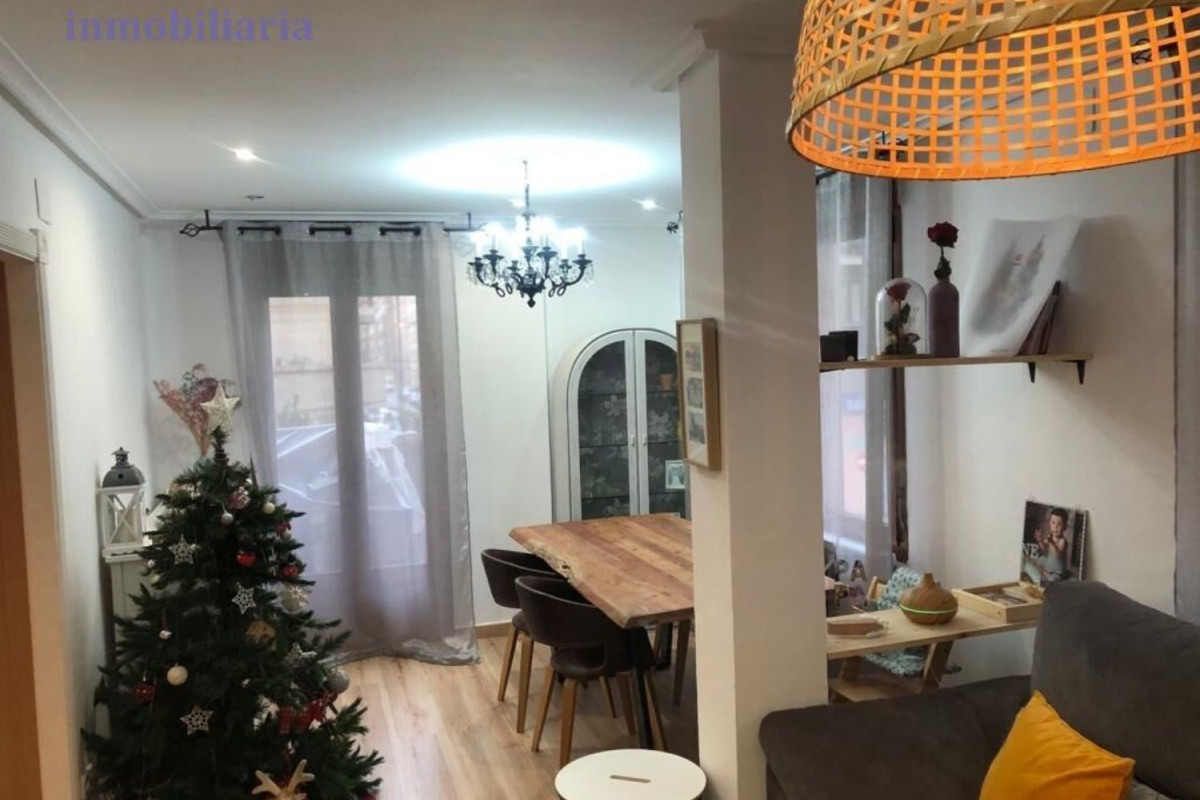 Sale of apartment in Calle Marqués de la Ensenada, Logroño
photo 3