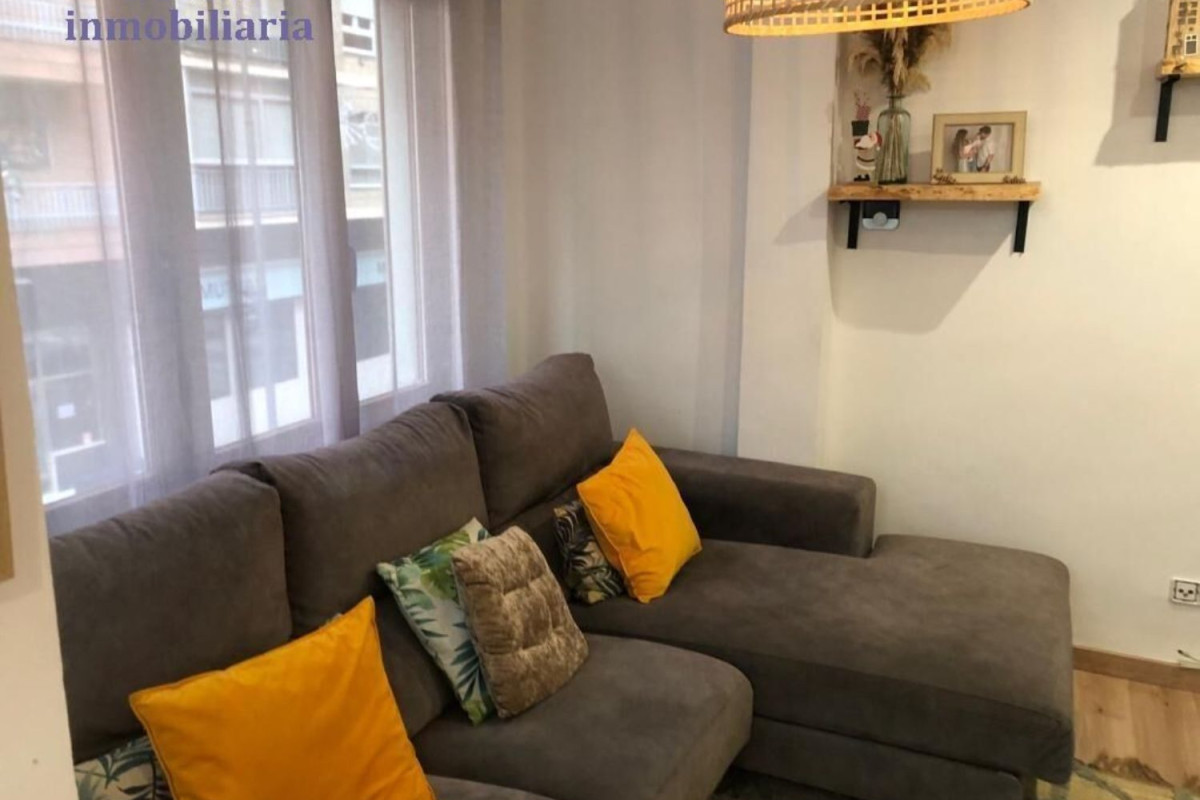 Sale of apartment in Calle Marqués de la Ensenada, Logroño
photo 5