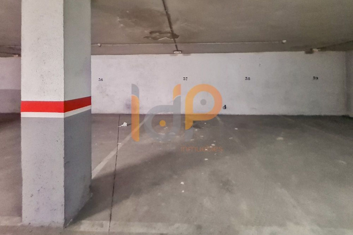 Venta de garaje en  Avenida Barcelona , Cuevas del Almanzora photo 2
