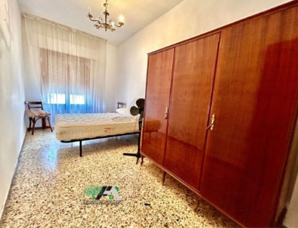 Таунхаус на продажу в , Baeza photo 4