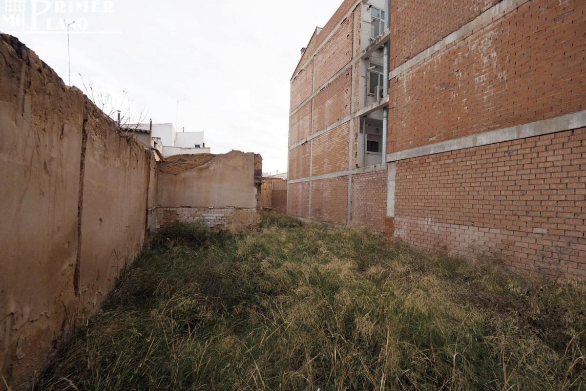 Terreno en venta en Tomelloso, Ciudad Real photo 4