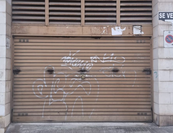 Garage for sale at  Ramiro de maeztu, 27 , Badalona photo