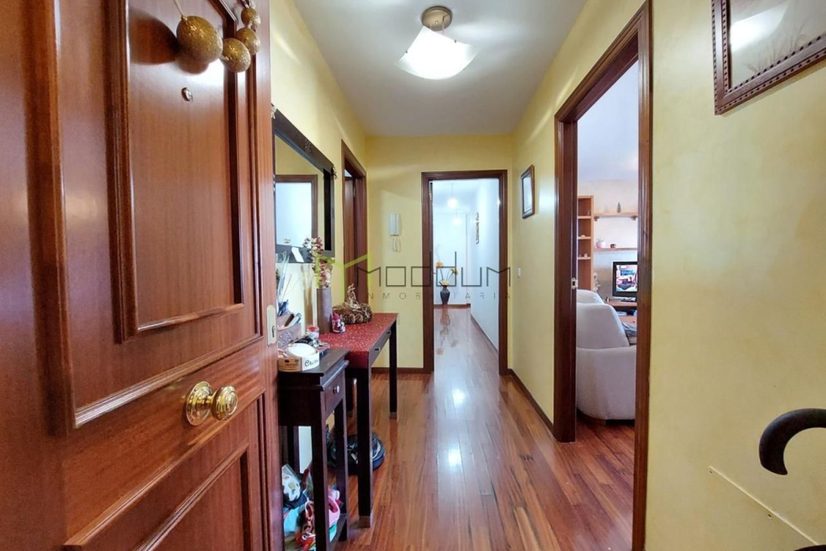 Piso en venta en calle Decoita, А Эстрада
photo 1