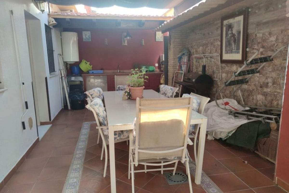 Venta de chalet adosado en Las Palmeras-Dehesilla , Sanlúcar de Barrameda photo 3