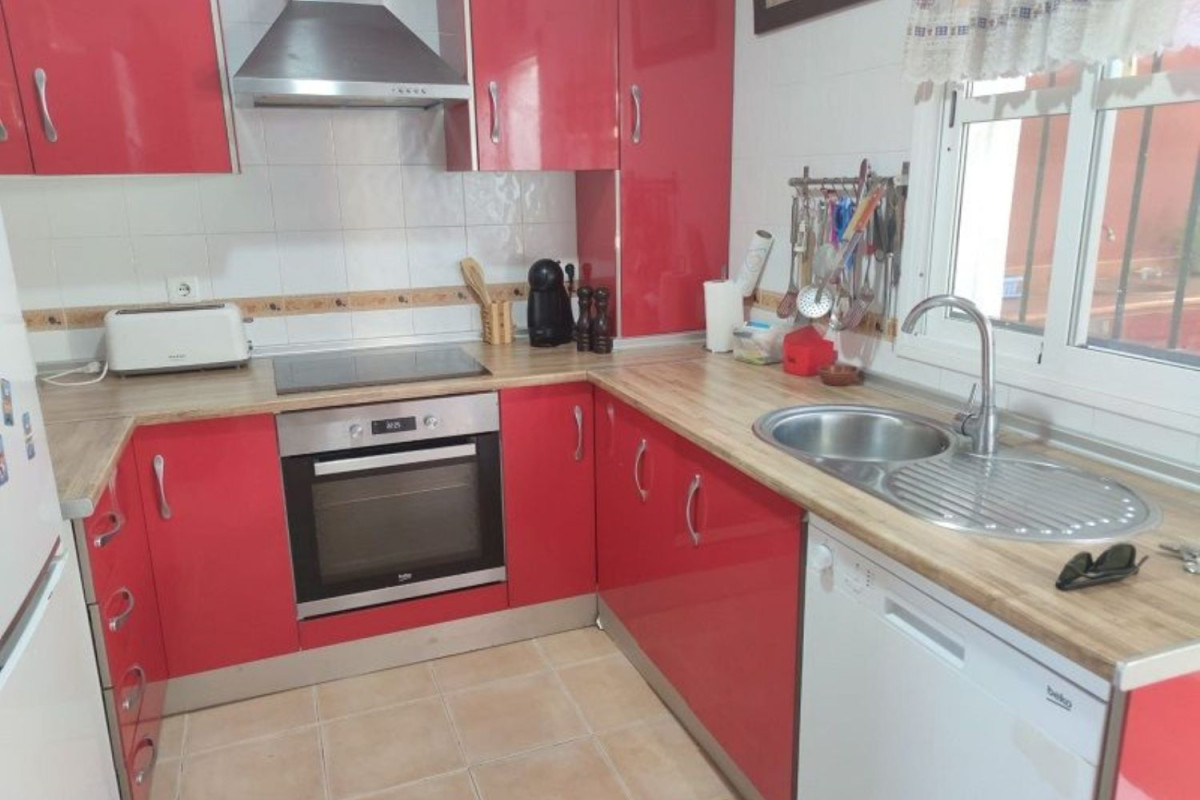 Venta de chalet adosado en Las Palmeras-Dehesilla , Sanlúcar de Barrameda photo 4