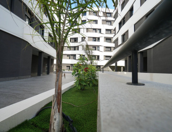 Piso en venta en  Ciudad Alta , Las Palmas de Gran Canaria photo 3