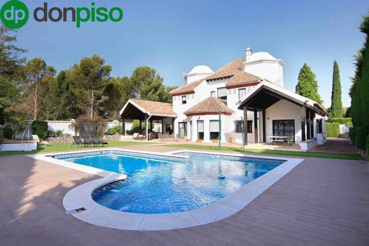 Casa o chalet independiente en venta en paseo del Arte, Albolote
 photo 2