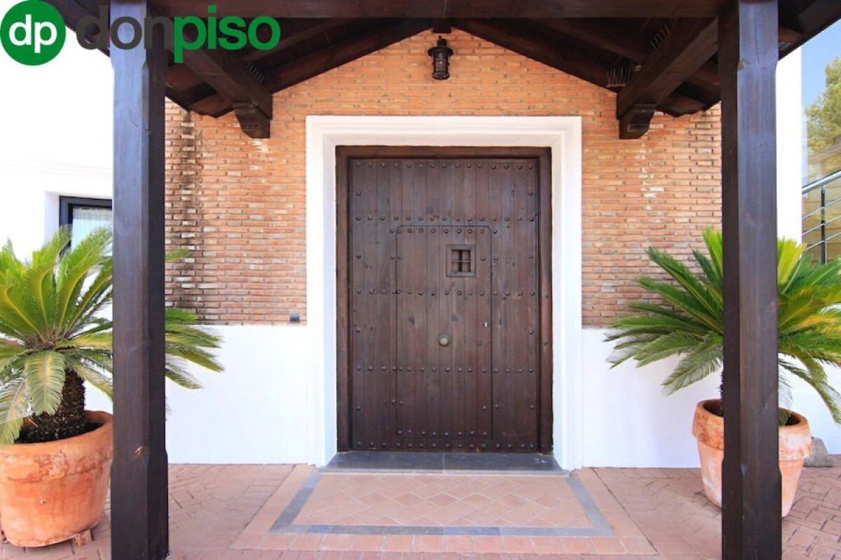 Casa o chalet independiente en venta en paseo del Arte, Albolote
 photo 5