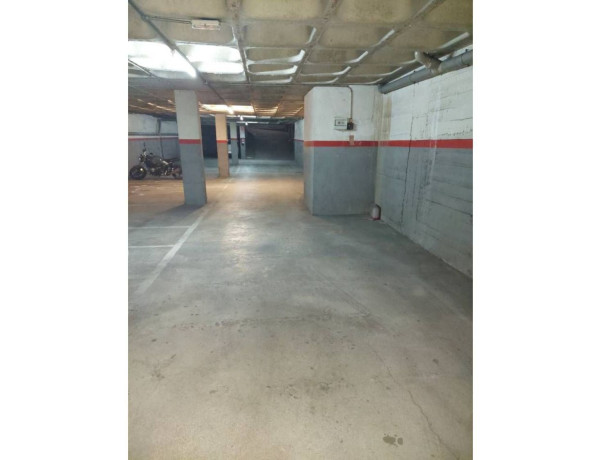 Продается гараж по адресу  Calle de Torras i Bages , Sabadell photo 1