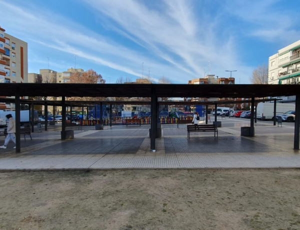 Продается гараж по адресу  Calle Río de Janeiro, 1 , Móstoles photo 2