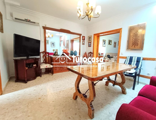 Chalet independiente en venta en  Arco norte - Avda España , Dos Hermanas photo 2