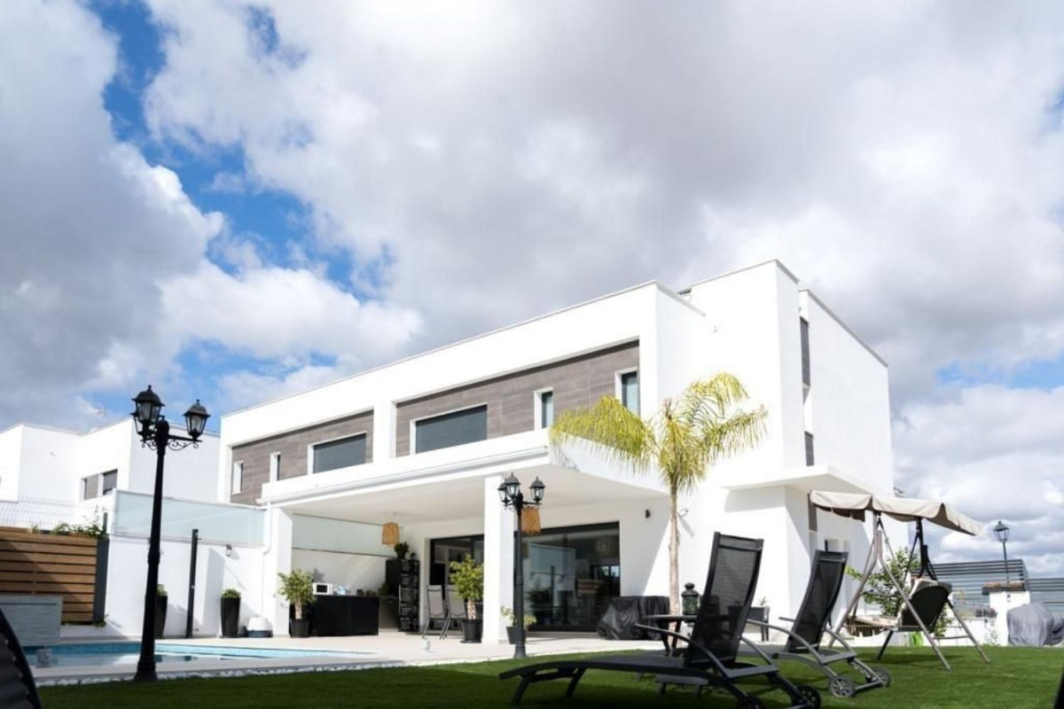 Venta de chalet adosado en Capellanía - Retamar , Alhaurín de la Torre photo 3