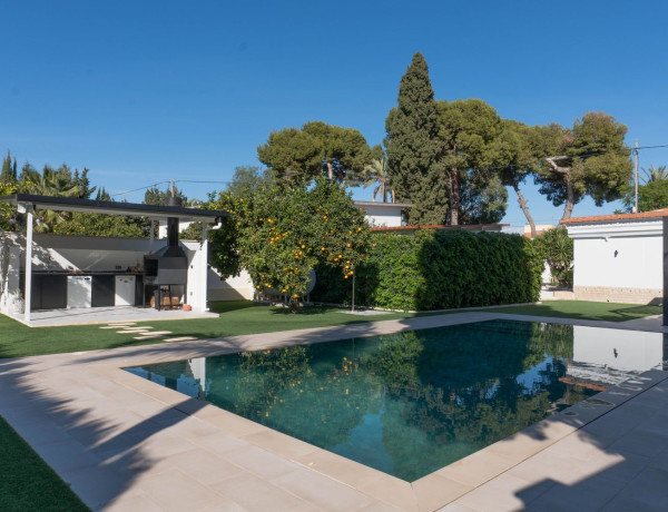 Chalet independiente en venta en  Avenida de Elda, San Juan de Alicante photo 4