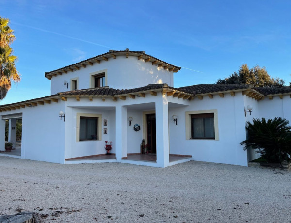 Chalet independiente en venta en  Sant Josep-Zona Hospital , Ontinyent photo 3