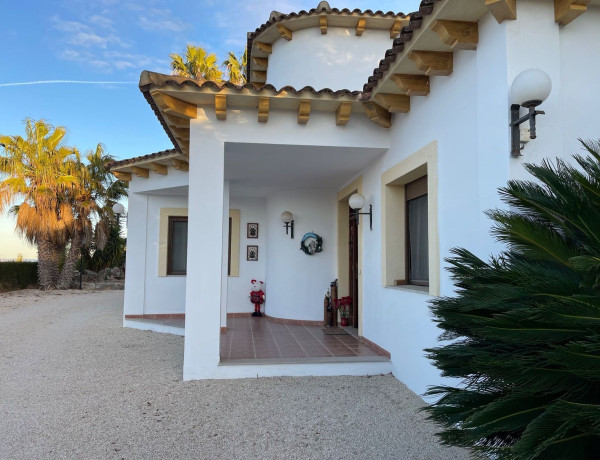 Chalet independiente en venta en  Sant Josep-Zona Hospital , Ontinyent photo 4