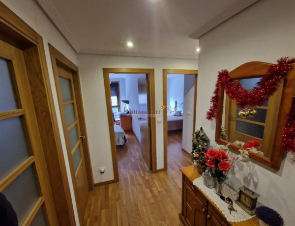 Apartment for sale in Centro urbano , Vigo thumbnail 1