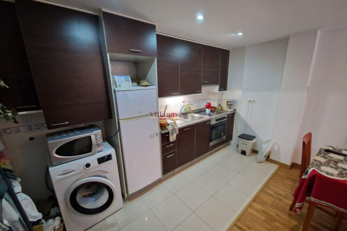 Sale of apartment in Urban center, Vigo
 photo 4