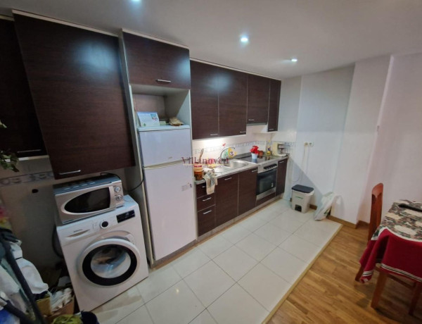 Apartment for sale in  Centro urbano , Vigo photo 4