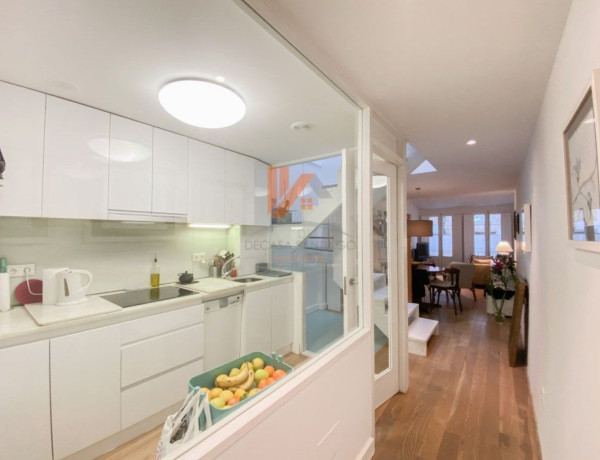 Duplex en venta en Calle do Vilar, 23, Santiago de Compostela thumbnail 2