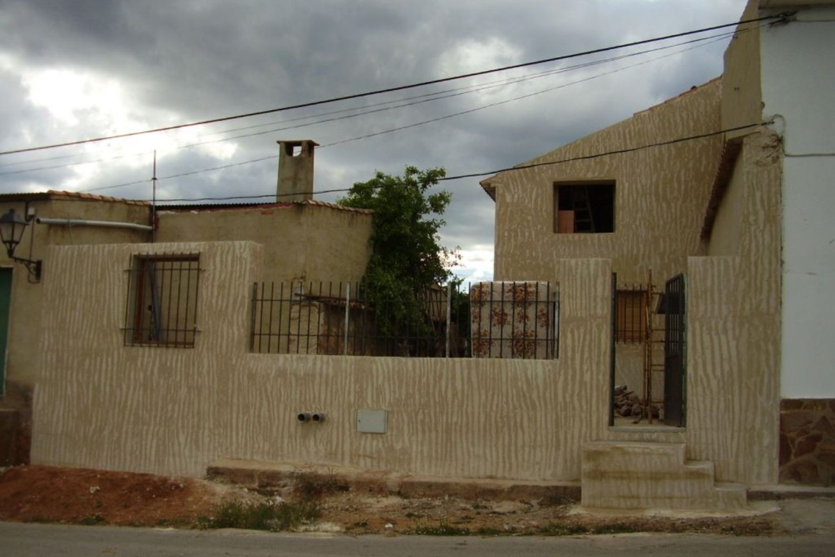Properties for sale and rent in Spain photo 4
