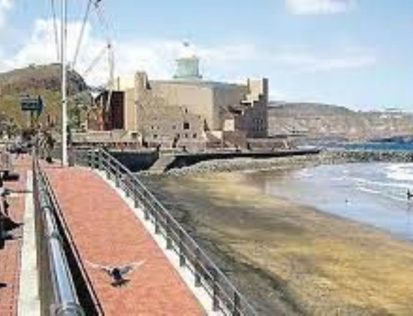 Piso en venta en  C. Panamá, Las Palmas de Gran Canaria photo 1