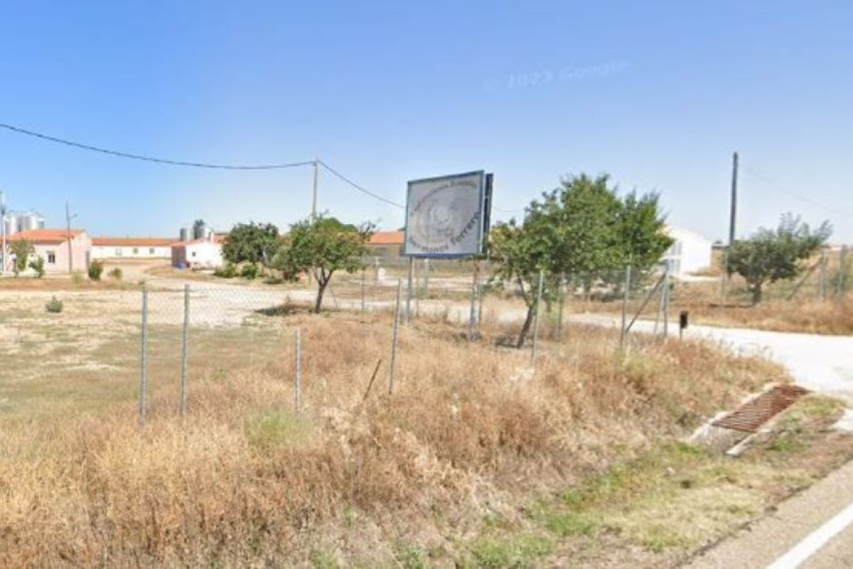 Terreno en venta en Entrala, Zamora photo 1