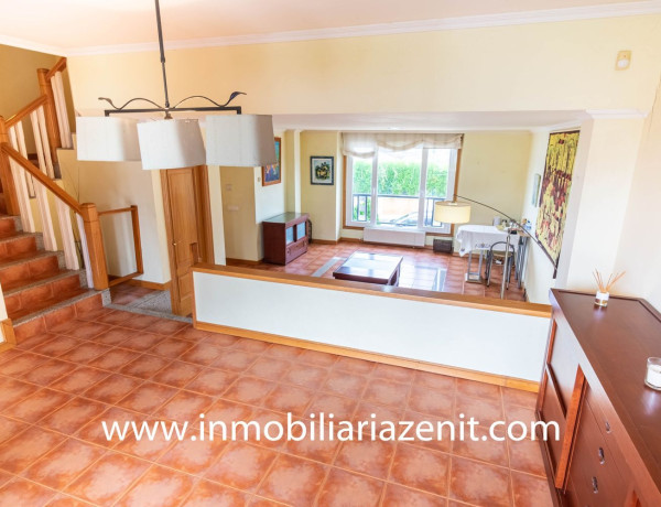 Chalet adosado en venta en Urbanizacion las Torres , Sanxenxo thumbnail 2