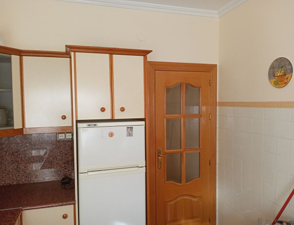 Таунхаус на продажу в Calle Juan de Austria, 14 , Torre-Pacheco thumbnail 1