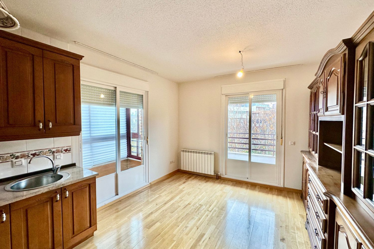 Продажа дуплекса на Travesía SANTA CATALINA, Махадаонда photo 5