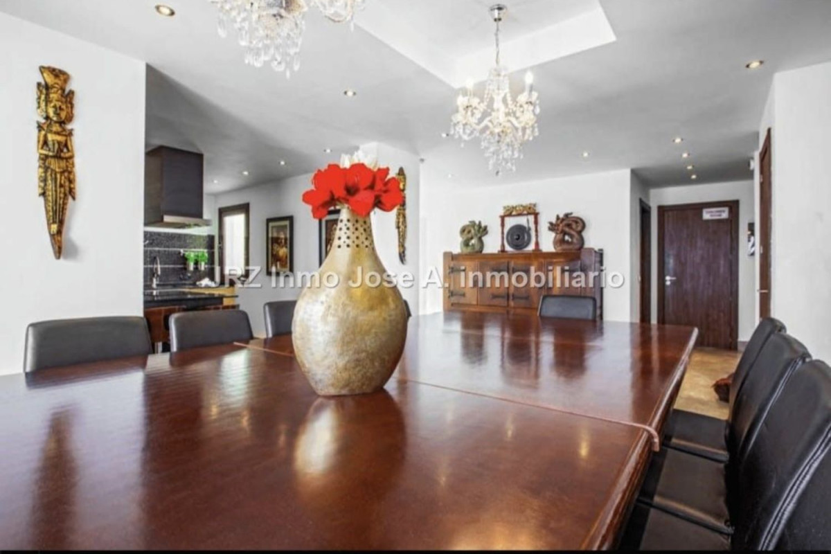 Sale of townhouse in  Urb. Montaña Roja , Yaiza photo 4