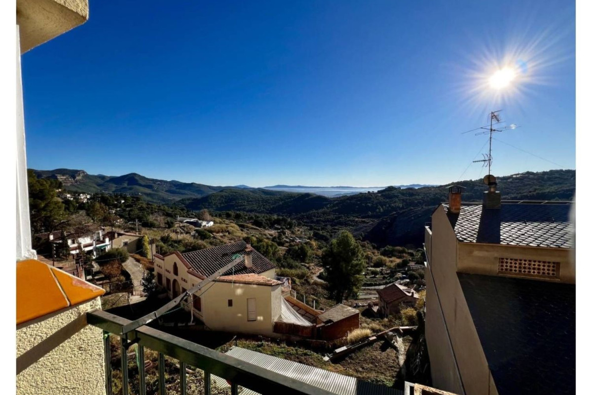Piso en venta en Sant Feliù de Codines, Sant Feliù de Codines
photo 1
