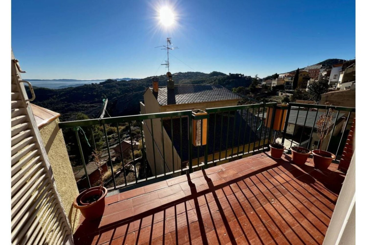 Piso en venta en Sant Feliù de Codines, Sant Feliù de Codines
photo 2