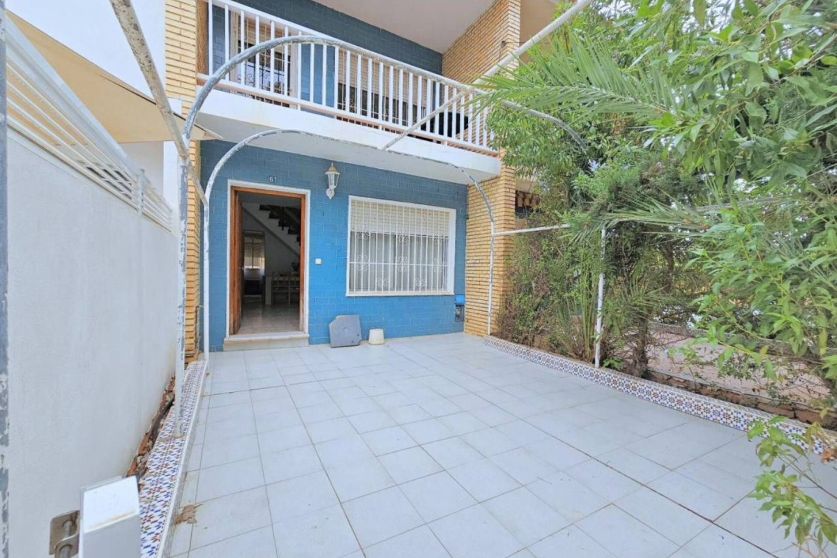 Продажа квартиры на Calle los Madrazos, Картахена
photo 3