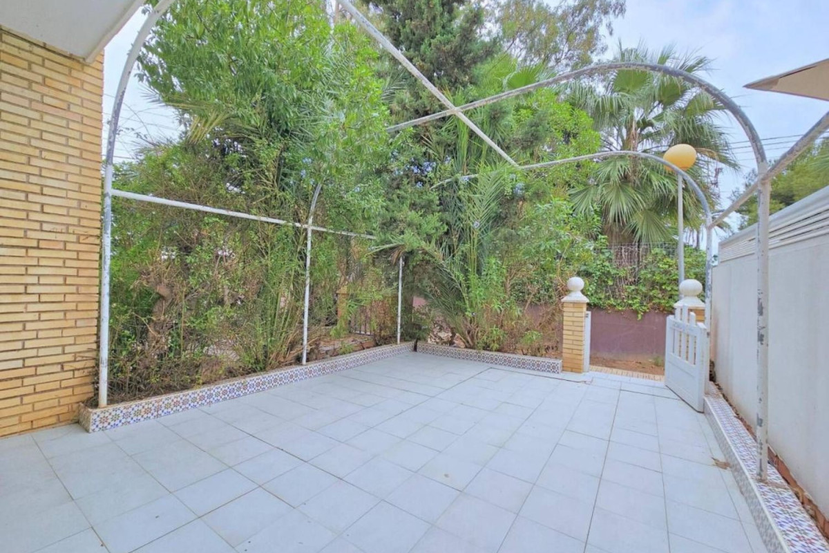 Продажа квартиры на Calle los Madrazos, Картахена
photo 5