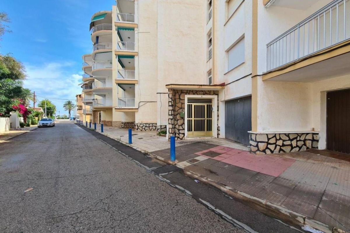 Properties for sale and rent in Spain photo 5