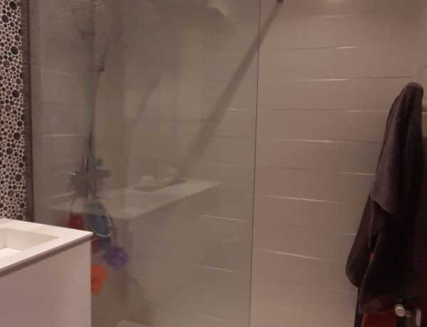 Продажа квартиры в Martxoak 8 Etorbidea, 22, Vitoria-Gasteiz thumbnail 1