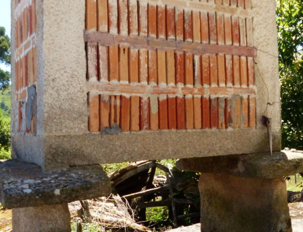 Casa de pueblo en venta en Lugar Loureiro, 109 thumbnail 2