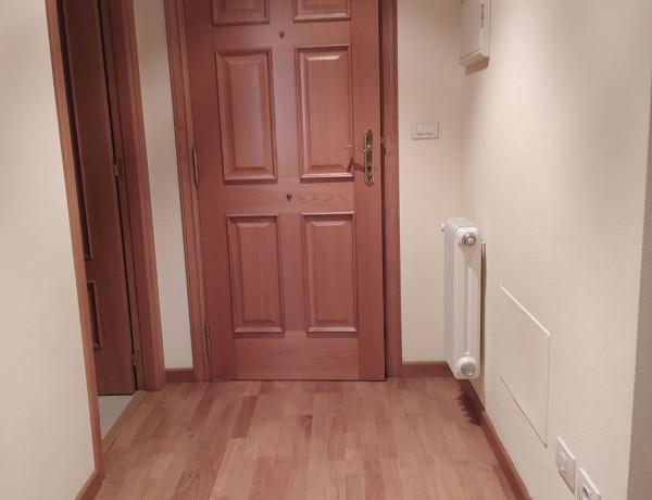 Piso en venta en  Calle Rafael Dieste, 2, Lugo photo 2