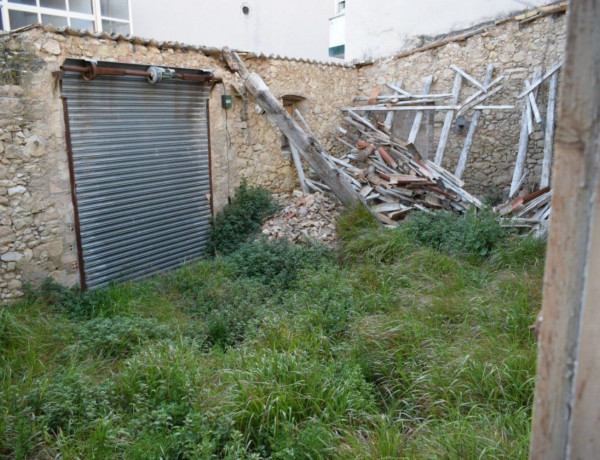 Terreno en venta en calle Bisbe Català, 3 photo 2
