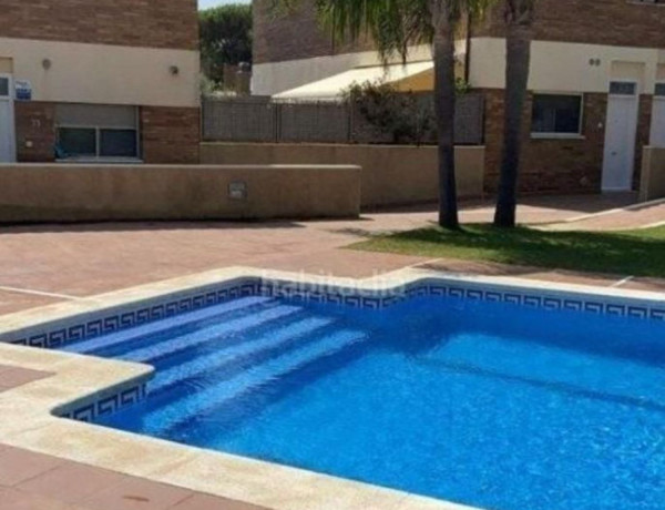 Chalet adosado en venta en  Bonavista , El Vendrell photo 2