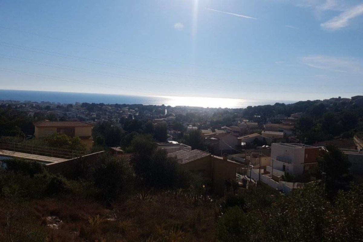 Działka na sprzedaż w Calafell, Tarragona photo 1