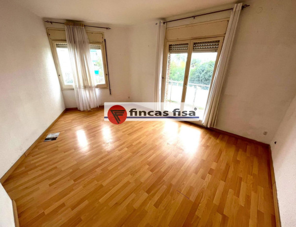 Apartment for sale in  La Plana - Montesa , Esplugues de Llobregat photo 4