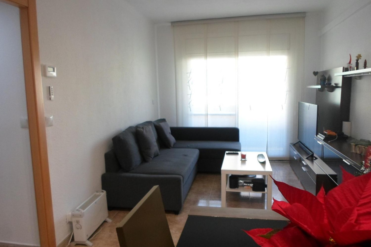 Sale of apartment in Center, El Prat de Llobregat
photo 2