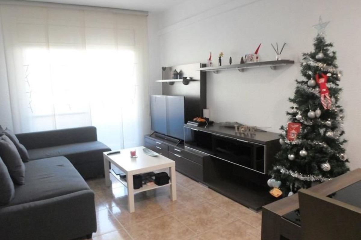 Sale of apartment in Center, El Prat de Llobregat
photo 3