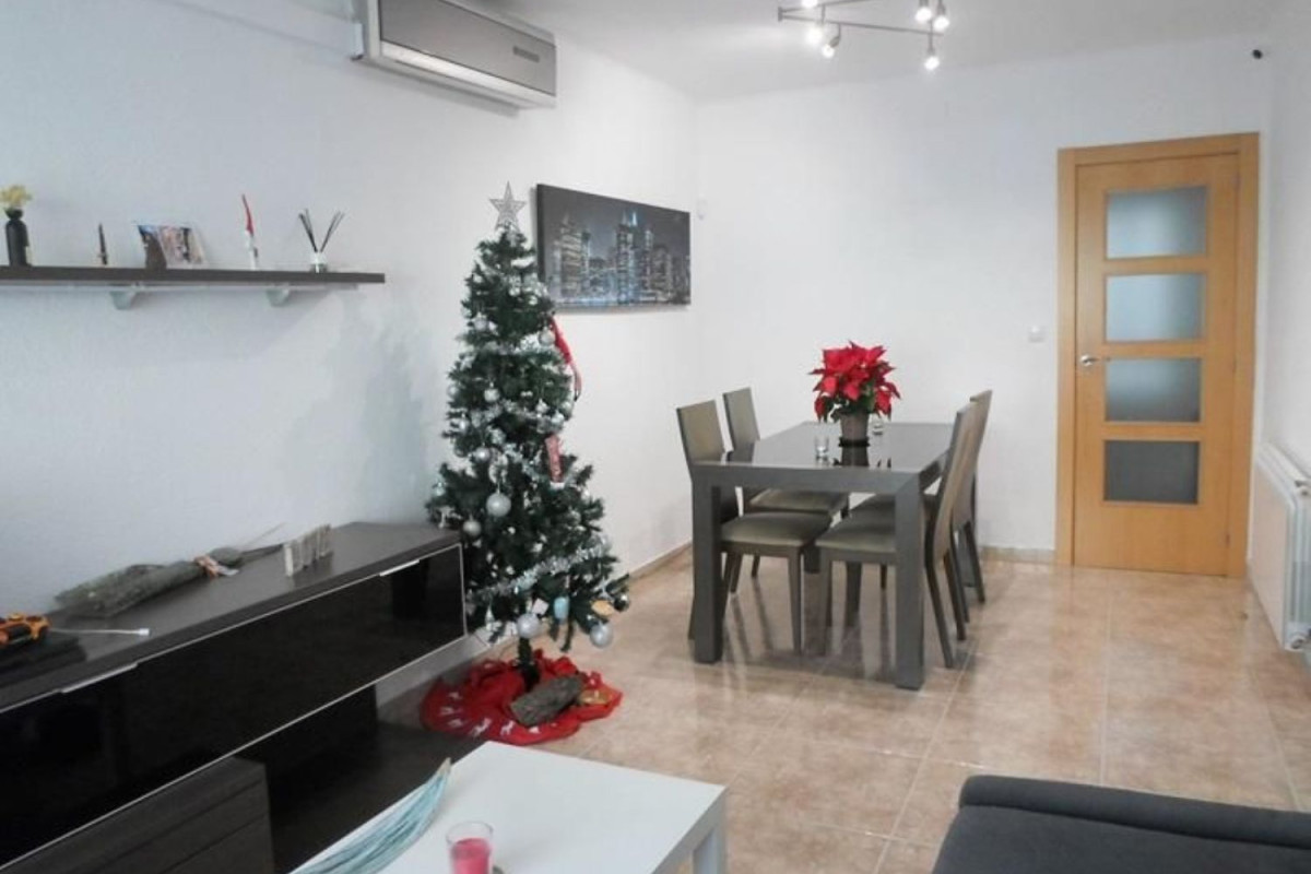 Sale of apartment in Center, El Prat de Llobregat
photo 4