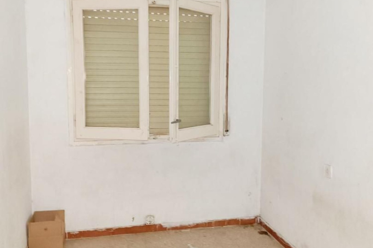 Продажа квартиры на Calle Fortià, Фигерас
 photo 5