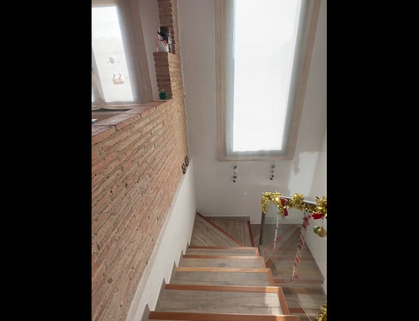 Chalet independiente en venta en Calle de Ramon Llull, Begur thumbnail 1