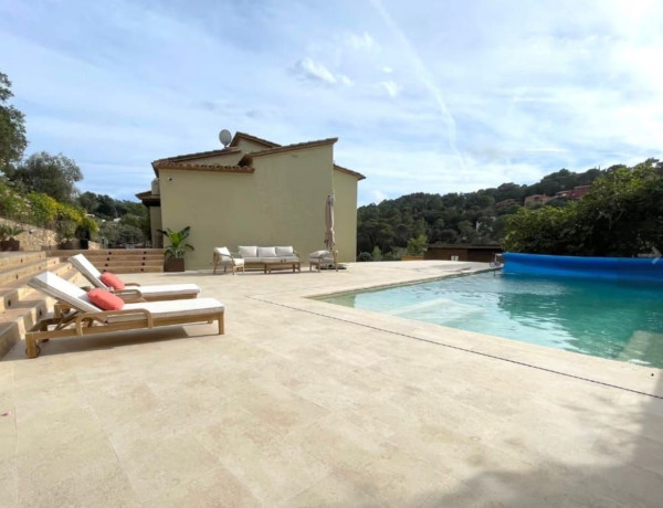 Chalet independiente en venta en Calle de Ramon Llull, Begur thumbnail 2